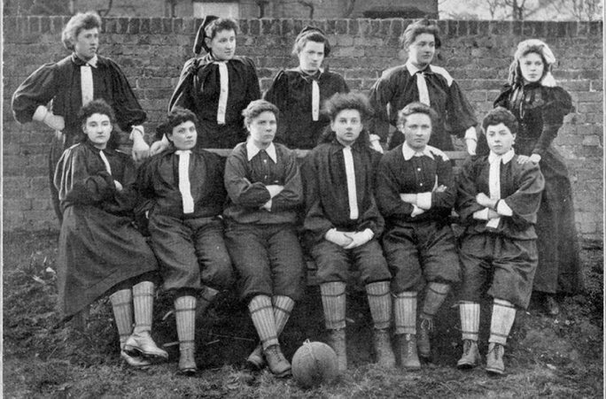 1894 - Nettie Honeyball British Ladies Football Club | Chicago Red Stars